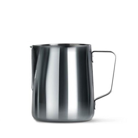 Barista Basics Milk Frothing Pitcher, 20oz, Black - side1 7de7ed3b a858 4e19 8bef 22246a223535