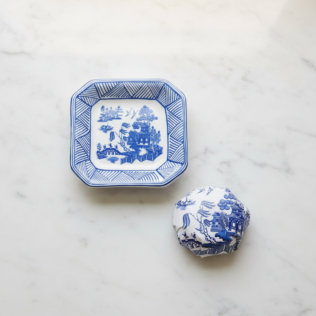 Chinoiserie Soap & Dish - Flat Lay