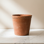LAH Hero 2 - Terracotta Planter